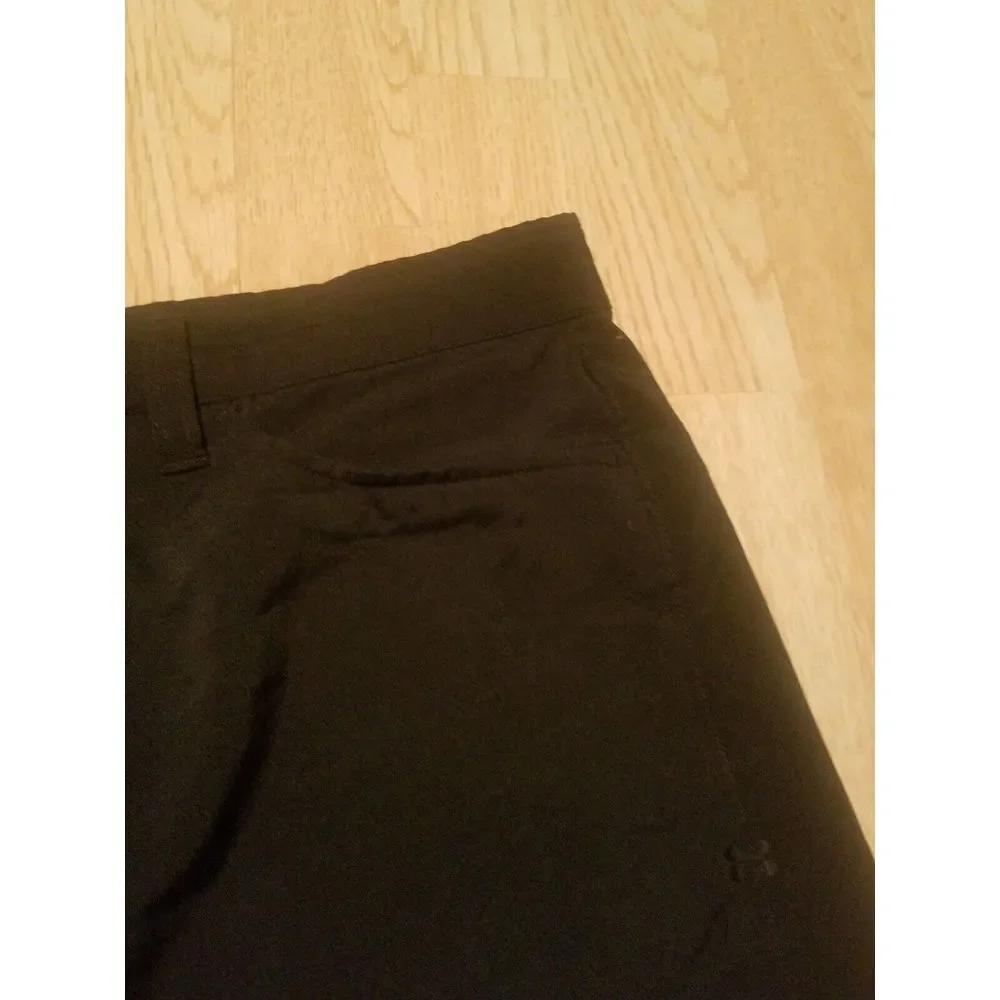 Under Armour Heat‎ Gear Golf Shorts Men's 32  Black Loose Stretch Chino EUC